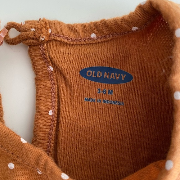 Old Navy Long sleeve Brown polka dot romper - Picture 2 of 2